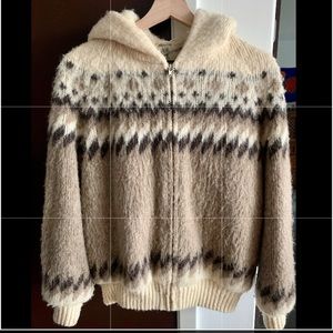 Vintage Icelandic 💯% Wool Jacket by Hilda Ltd.
